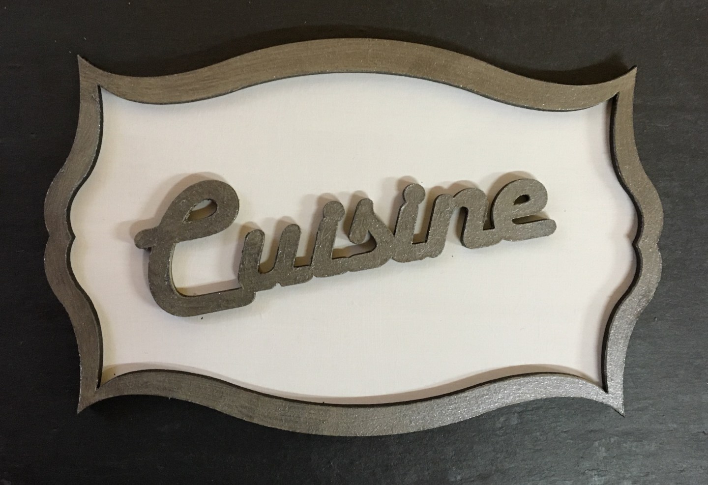 cuisine plaque-porte personnalisée