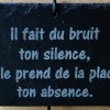 ardoise-funeraire-gravee-il-fait-du-bruit-ton-silence