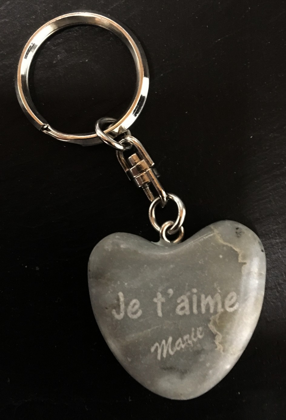 galet gravé à personnaliser je t'aime porte-clés St Valentin mariage