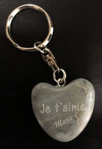 galet gravé à personnaliser je t'aime porte-clés St Valentin mariage
