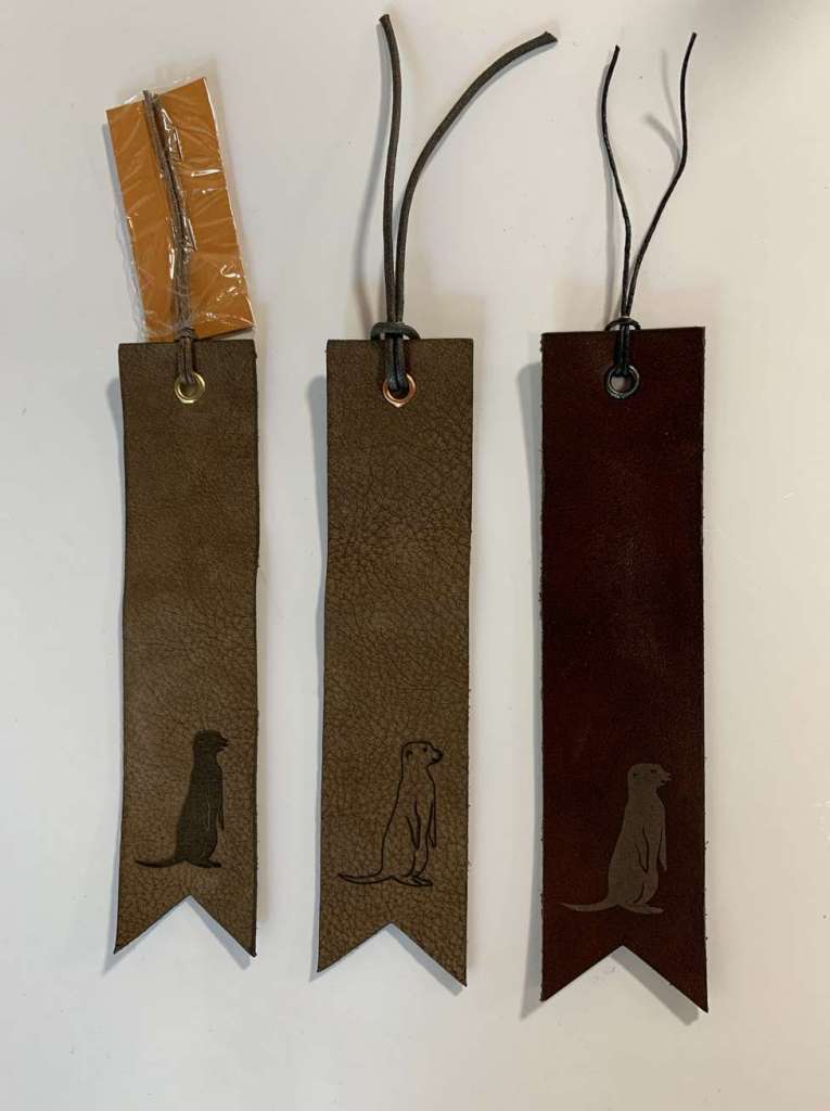 marque-page cuir personnalisé